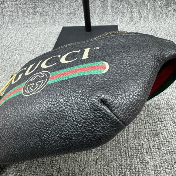Authentic Gucci Logo Belt Small Black Belt Bag 399-121224 - Picture 7 of 11